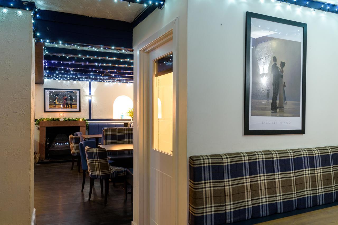 The Crown Hotel Newton Stewart Exterior foto