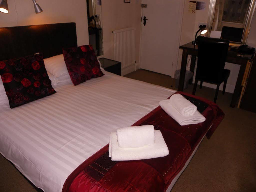 The Crown Hotel Newton Stewart Exterior foto